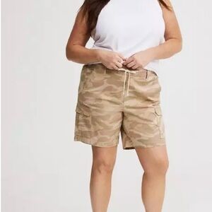 Torrid Beige Camo Cargo Shorts